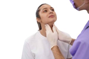 Lipo de papada: o que é, exames pré-operatórios e recuperação pós-cirurgia